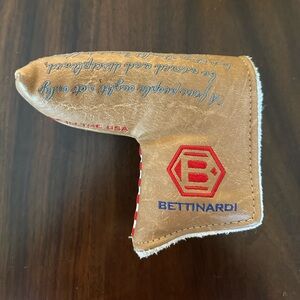 Bettinardi 2015 Limited Edition 2nd Amendment Blade Headcover